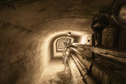 Gaine d'évacuation utilisée pour l'évacuation des abris